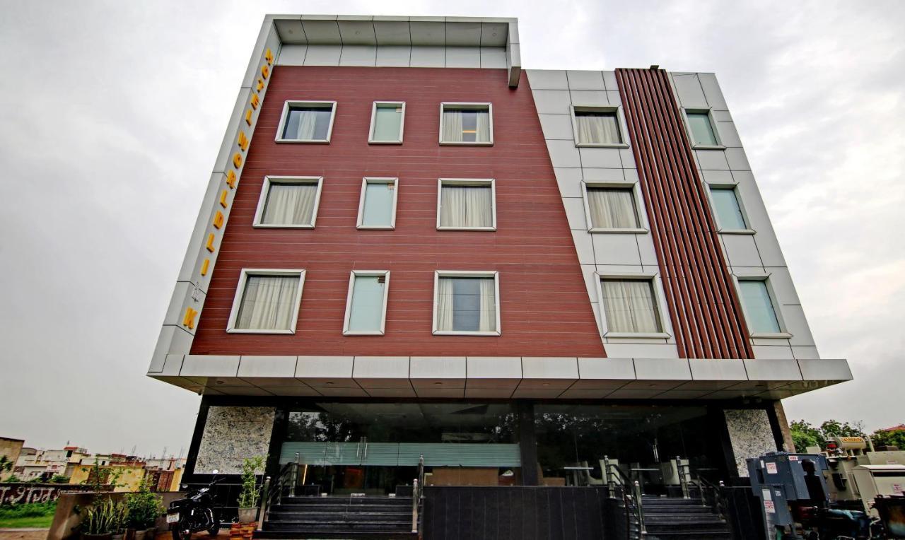 Treebo S G Grand Hotell Agra  Eksteriør bilde
